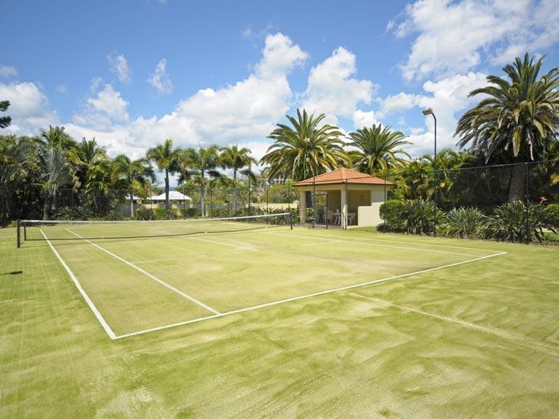 28 Maryland Avenue, Carrara QLD 4211