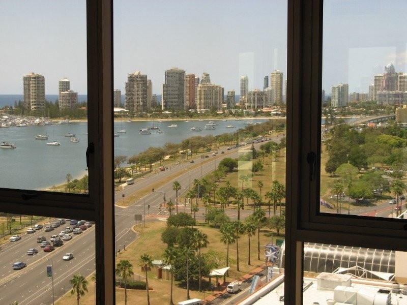 1404/50 Marine Parade, Southport QLD 4215