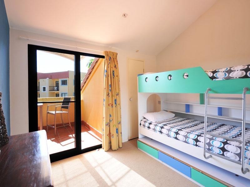 B28 ‘Magic Mountain’, Great Hall Drive, Miami QLD 4220