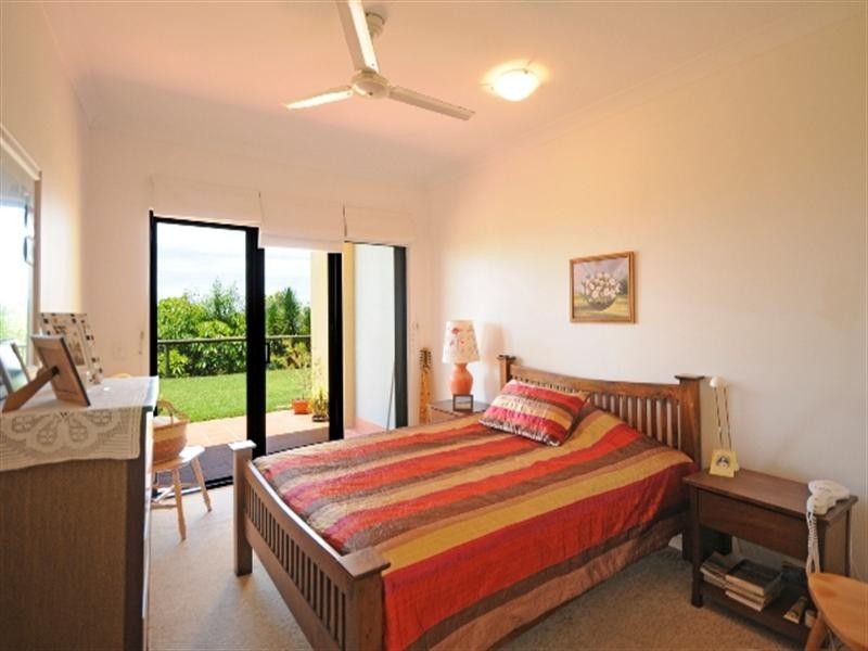 2D ‘Magic Mountain Apartments’ Great Hall Drive, Miami QLD 4220