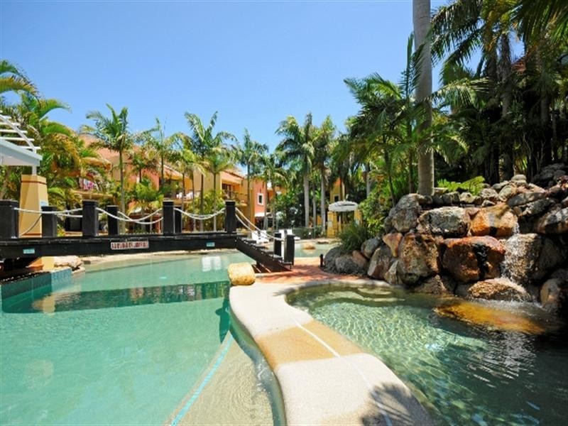 2D ‘Magic Mountain Apartments’ Great Hall Drive, Miami QLD 4220