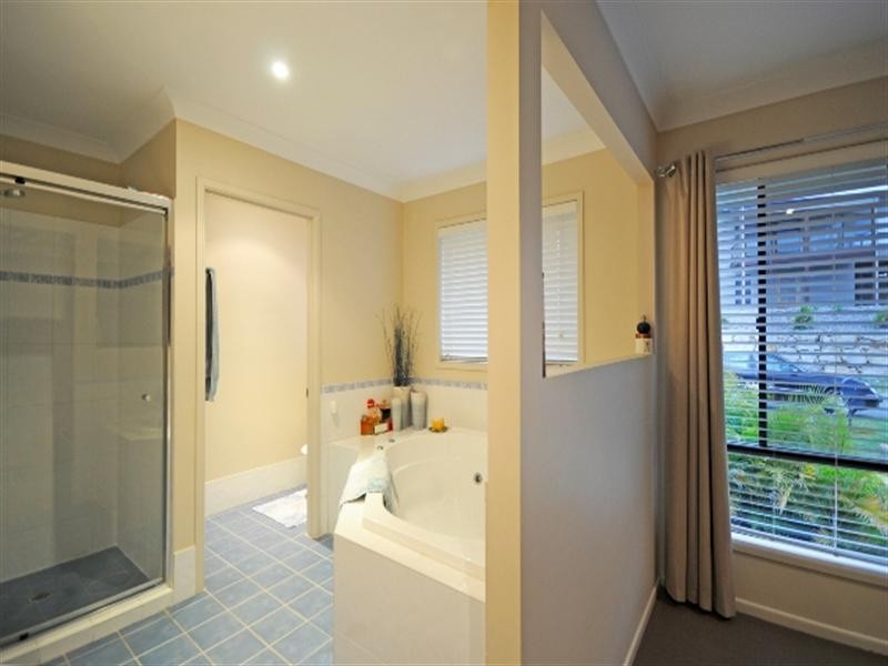 59 Sky Royal Terrace, Burleigh Heads QLD 4220