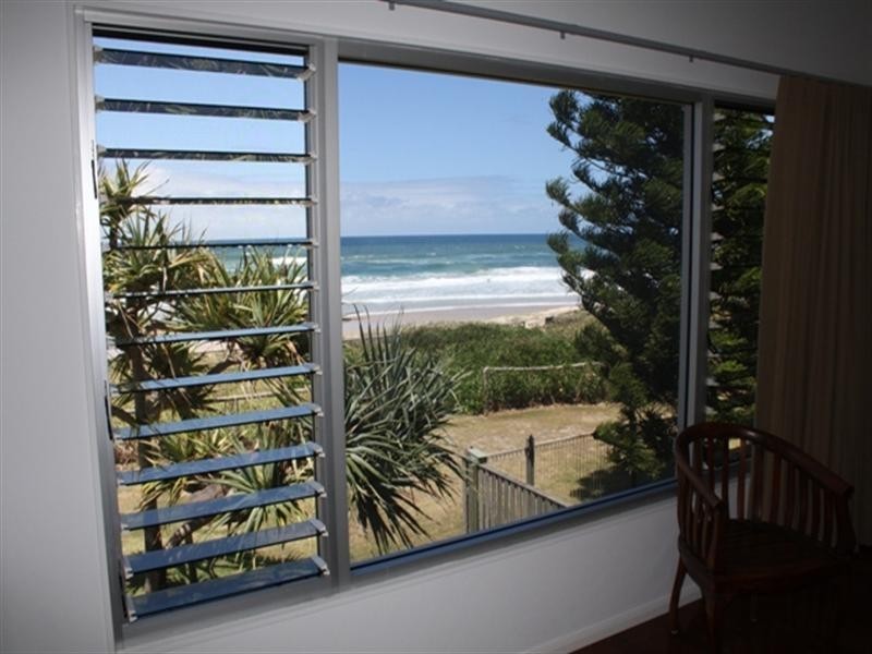 428 The Esplanade, Palm Beach QLD 4221