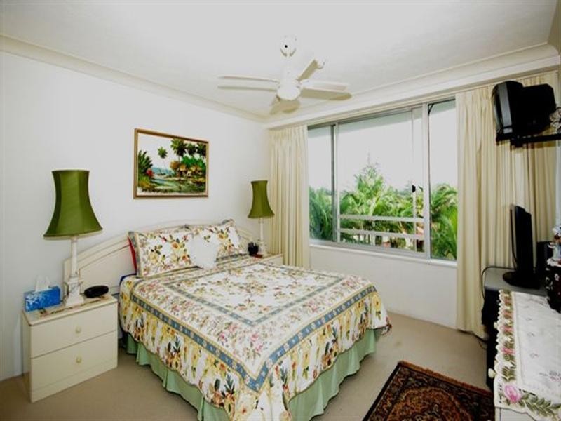 401 ‘Edgewater Gardens’ 21 Peninsular Drive, Surfers Paradise QLD 4217