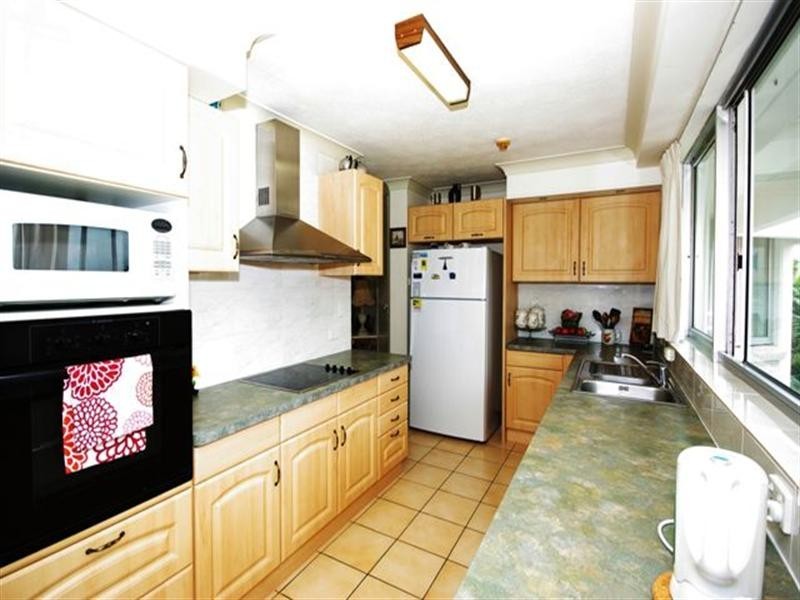 401 ‘Edgewater Gardens’ 21 Peninsular Drive, Surfers Paradise QLD 4217