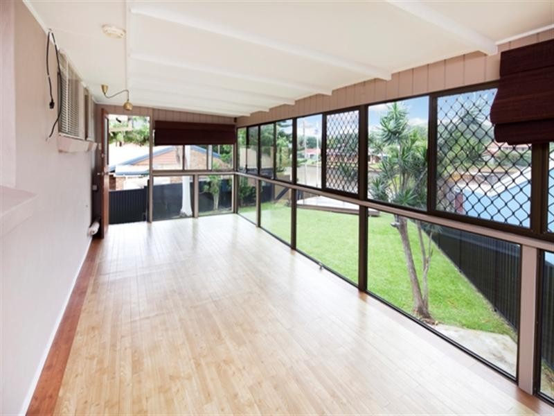 32 Mainsail Street, Currumbin Waters QLD 4223