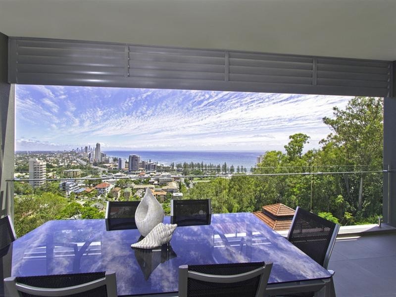 57 George St Central, Burleigh Heads QLD 4220