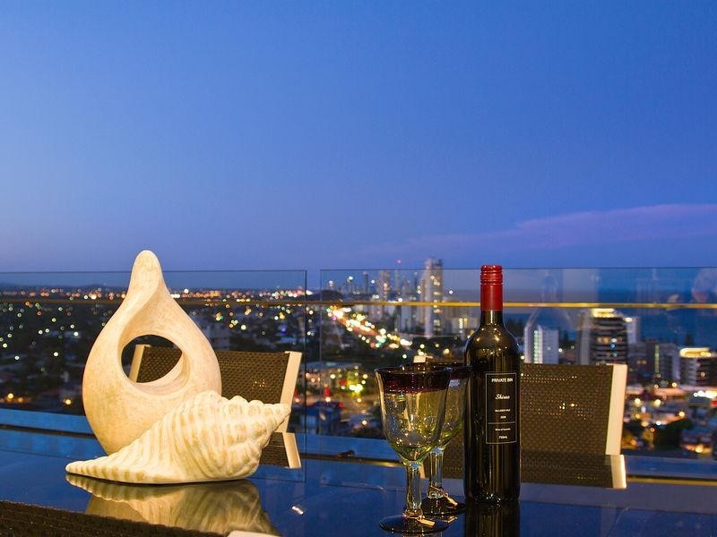 57 George St Central, Burleigh Heads QLD 4220