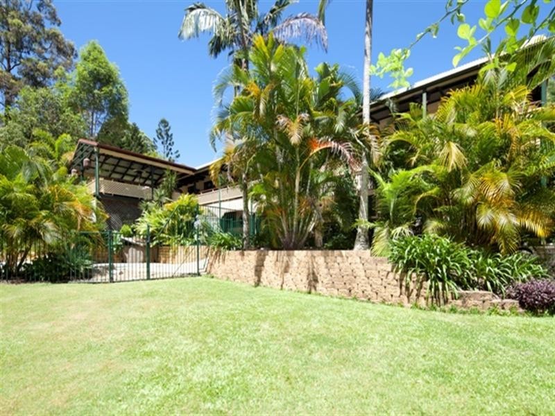 20 Westminster Boulevard, Elanora QLD 4221