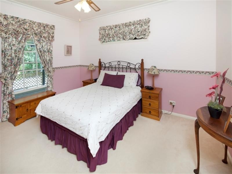 20 Westminster Boulevard, Elanora QLD 4221