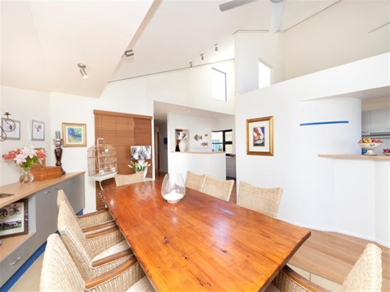 500 The Esplanade, Palm Beach QLD 4221