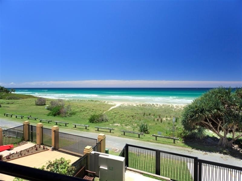 500 The Esplanade, Palm Beach QLD 4221