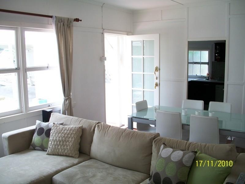 66 Albatross Avenue, Mermaid Beach QLD 4218