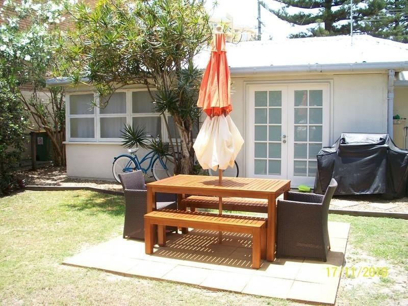 66 Albatross Avenue, Mermaid Beach QLD 4218