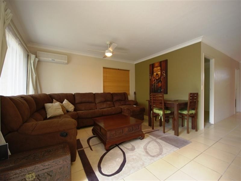 5 ‘HAMPTON GARDENS’ 54 Karbunya Street, Mermaid Waters QLD 4218