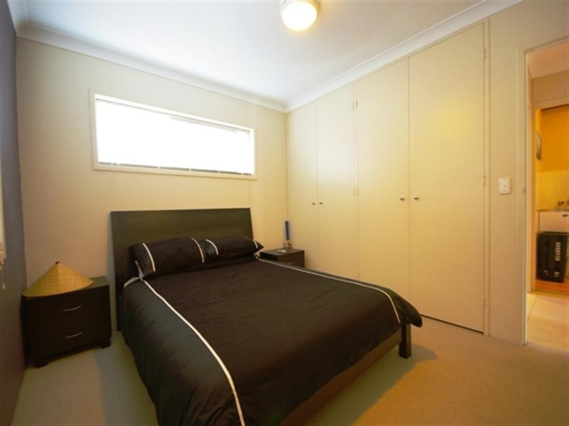 5 ‘HAMPTON GARDENS’ 54 Karbunya Street, Mermaid Waters QLD 4218