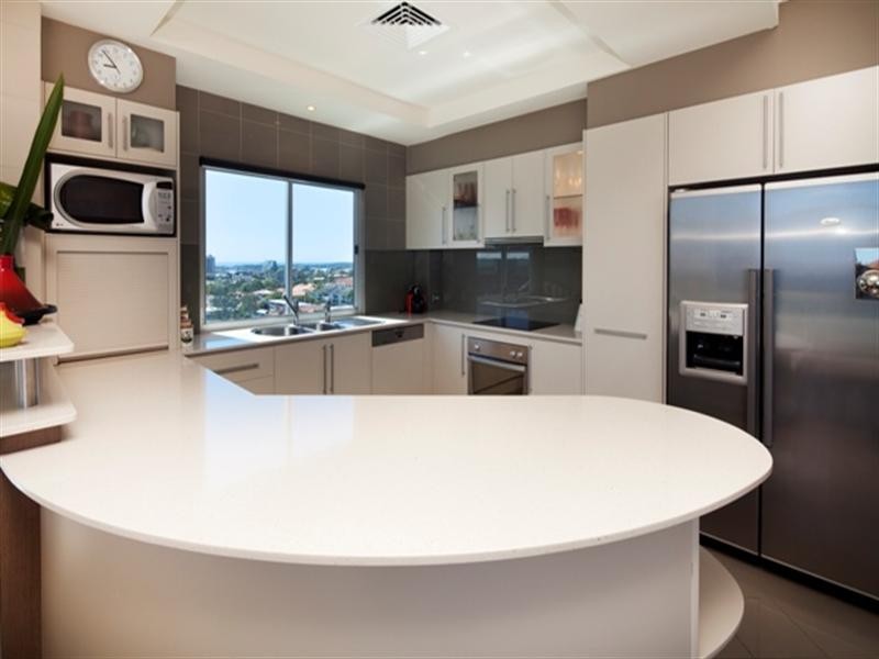 5 ‘Pharos on Kirra Hill’ 129 Musgrave Street, Coolangatta QLD 4225