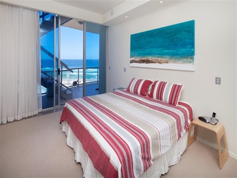 5 ‘Pharos on Kirra Hill’ 129 Musgrave Street, Coolangatta QLD 4225