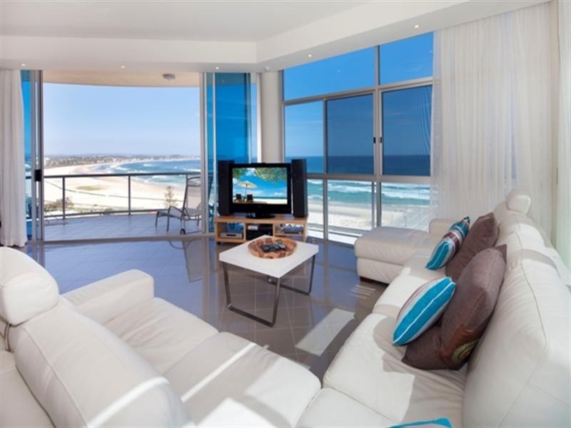 5 ‘Pharos on Kirra Hill’ 129 Musgrave Street, Kirra QLD 4225