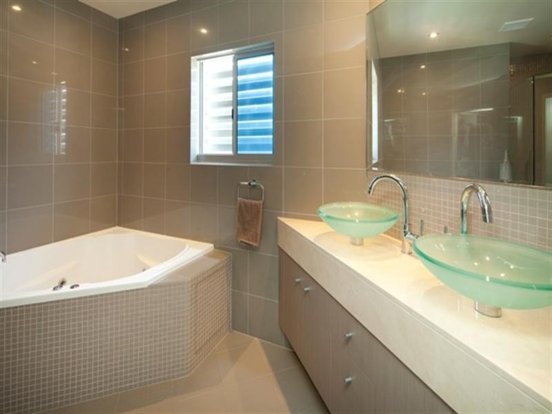 5 ‘Pharos on Kirra Hill’ 129 Musgrave Street, Kirra QLD 4225