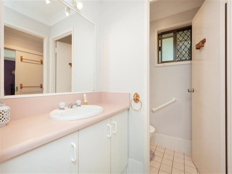 6 Beaumont Court, Currumbin Waters QLD 4223