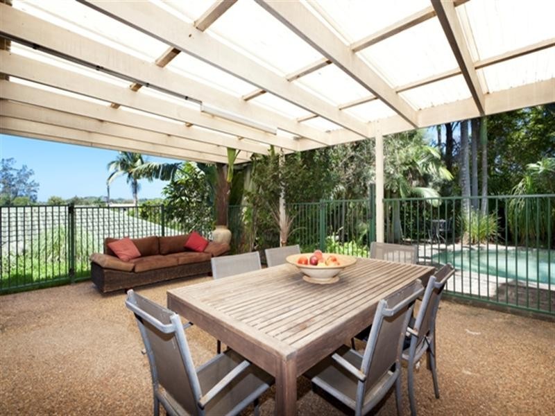 6 Beaumont Court, Currumbin Waters QLD 4223