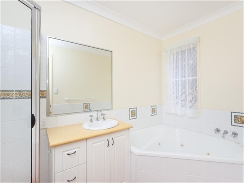 17A River Meadows Drive, Upper Coomera QLD 4209