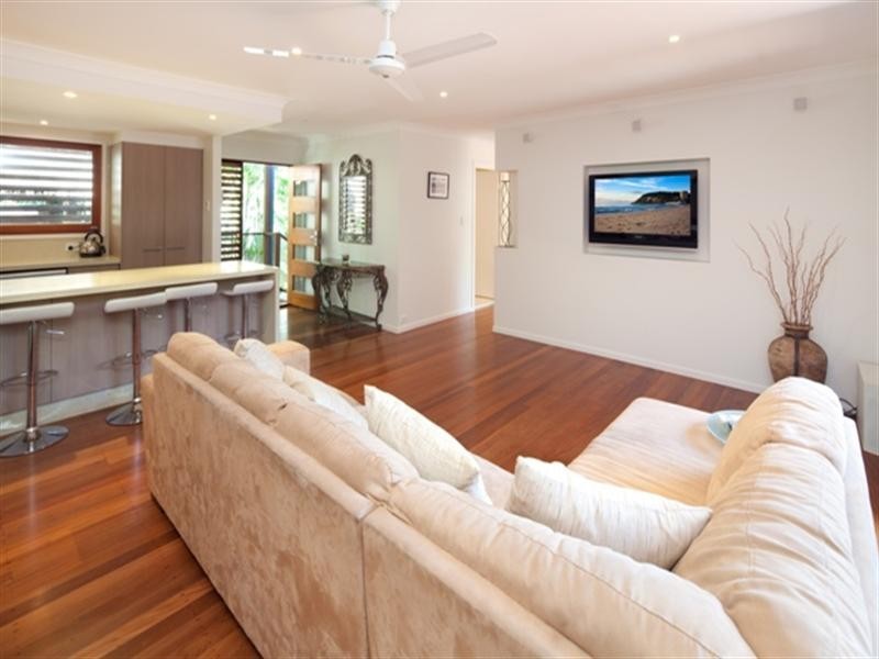 10 Panorama Drive, Currumbin QLD 4223