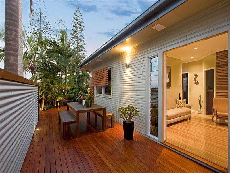 95 Palm Beach Avenue, Palm Beach QLD 4221