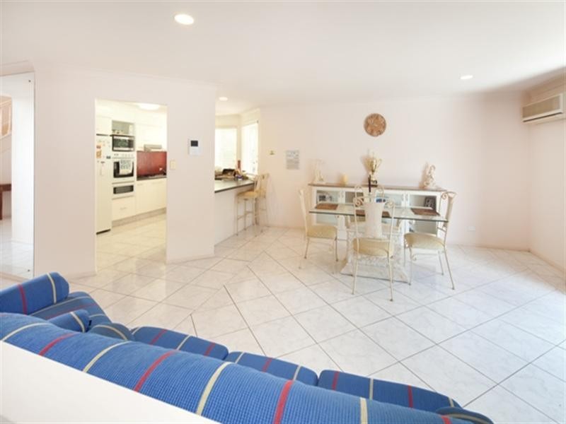 14 Cayman Drive, Clear Island Waters QLD 4226