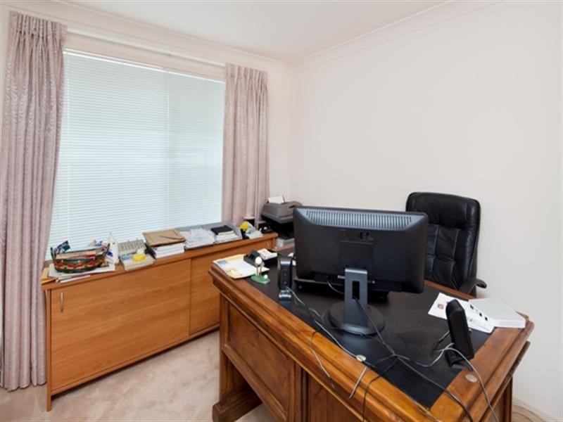14 Cayman Drive, Clear Island Waters QLD 4226