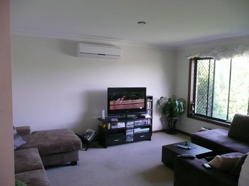 7 Rebecca Court, Broadbeach Waters QLD 4218