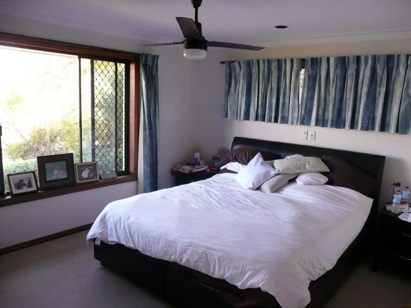 7 Rebecca Court, Broadbeach Waters QLD 4218