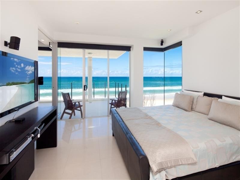 Level 4 ‘Azure’, 351 Golden Four Drive, Tugun QLD 4224