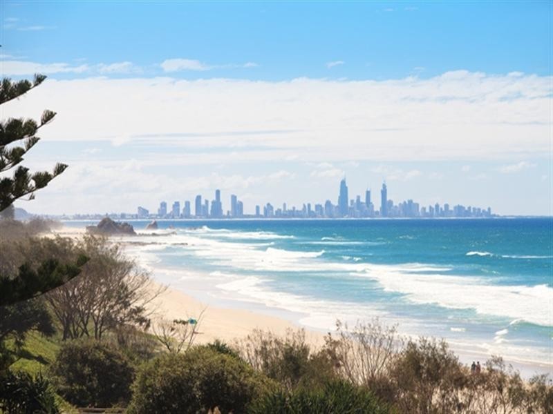 Level 4 ‘Azure’, 351 Golden Four Drive, Tugun QLD 4224