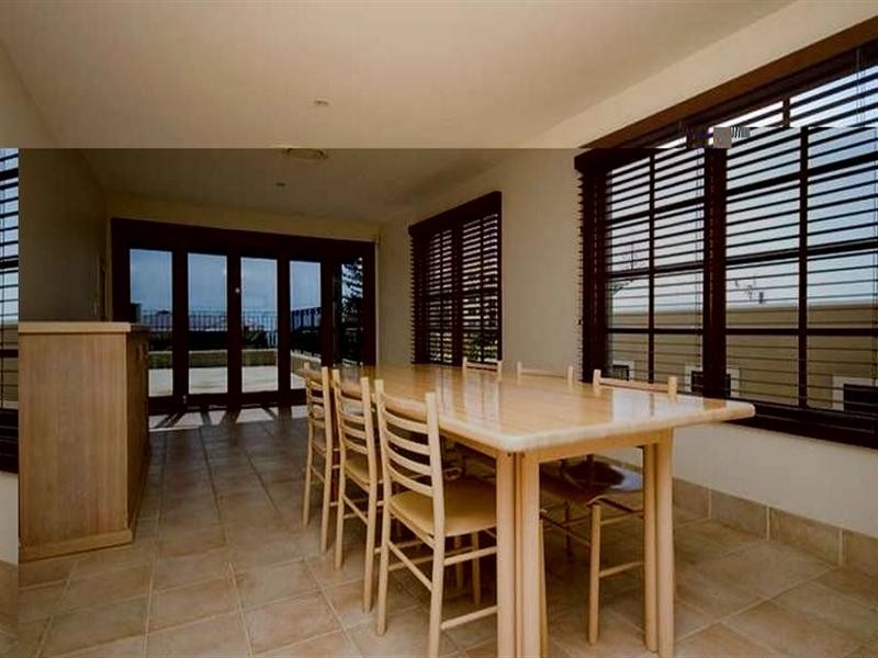 2 ‘Maison De La Mare’, 47 Seagull Avenue, Mermaid Beach QLD 4218