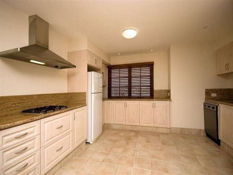 2 ‘Maison De La Mare’, 47 Seagull Avenue, Mermaid Beach QLD 4218