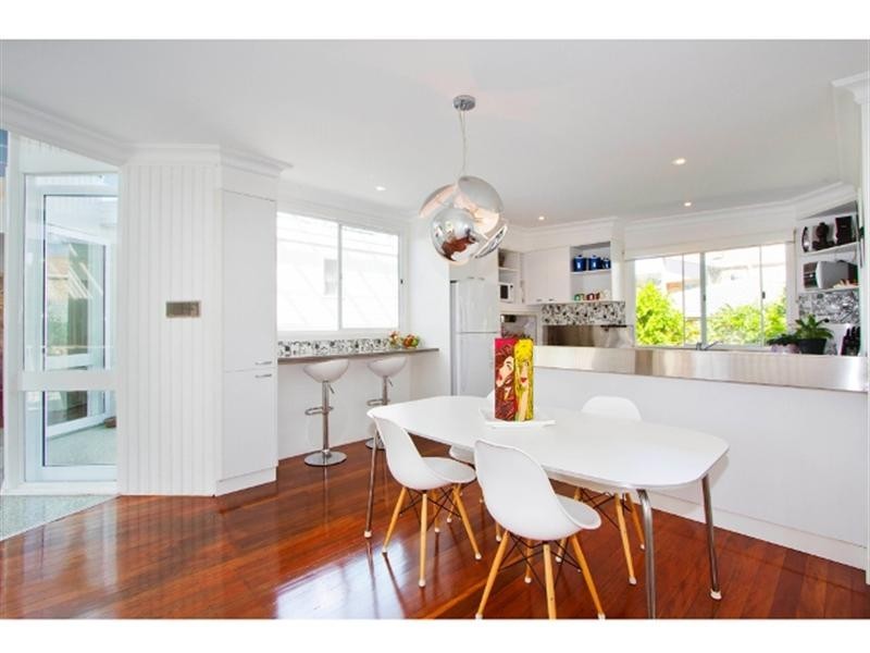 26 Seashell Avenue, Mermaid Beach QLD 4218