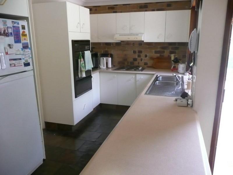 3 Girraween Grove, Ashmore QLD 4214