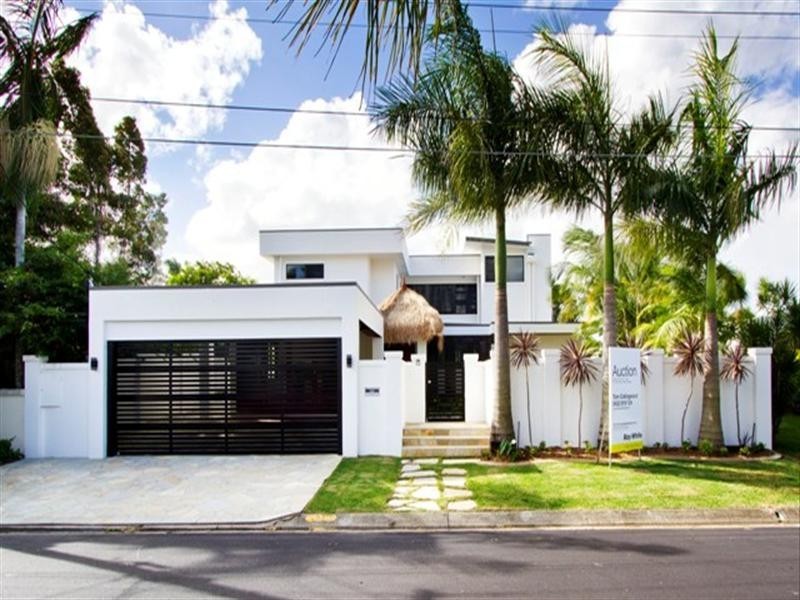 31 Park Avenue, Broadbeach Waters QLD 4218