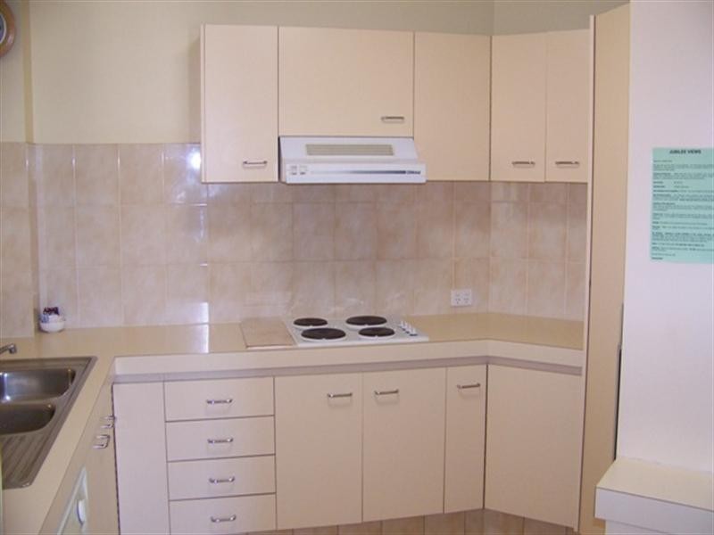 9 ‘Jubilee Views’, 16 Jubilee Avenue, Broadbeach QLD 4218