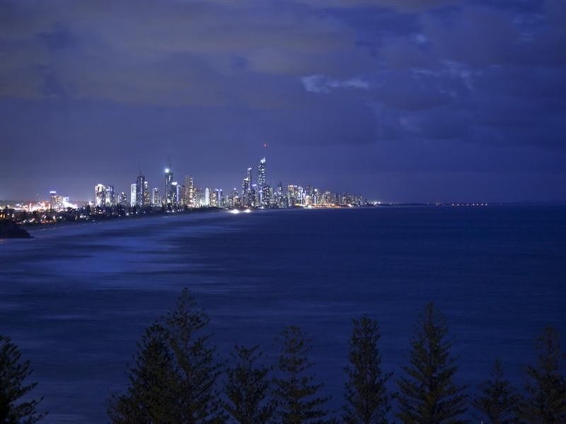 9 Short Street, Burleigh Heads QLD 4220