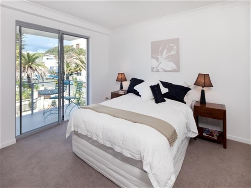 21 Albatross Aveue, Mermaid Beach QLD 4218