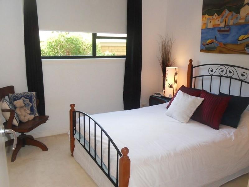 1/41 Seagull Avenue, Mermaid Beach QLD 4218