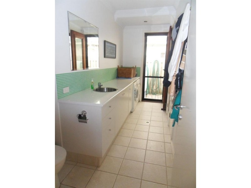 1/41 Seagull Avenue, Mermaid Beach QLD 4218