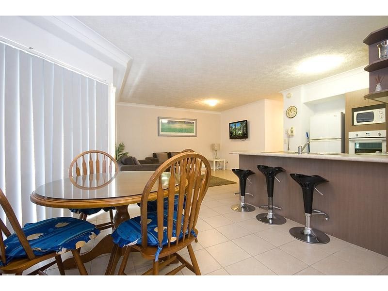 4 ”Grande Florida”, 7 Redondo Avenue, Miami QLD 4220