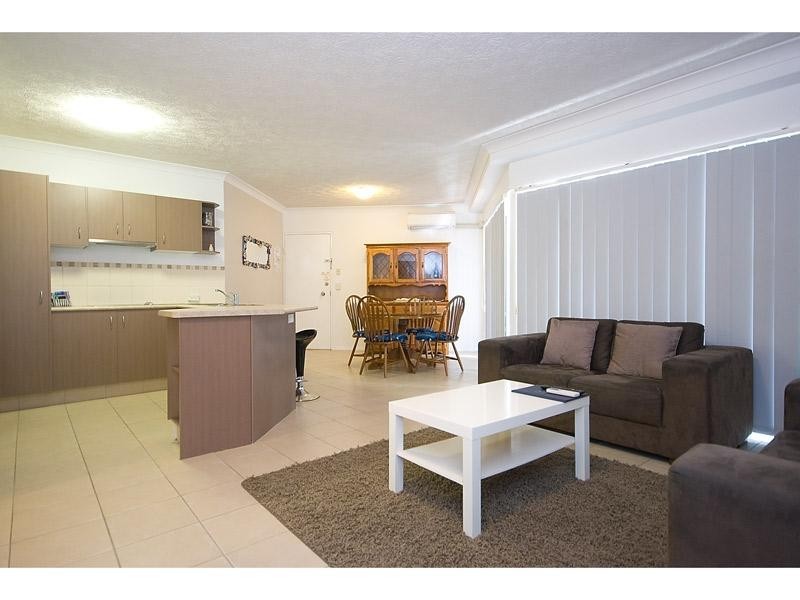 4 ”Grande Florida”, 7 Redondo Avenue, Miami QLD 4220