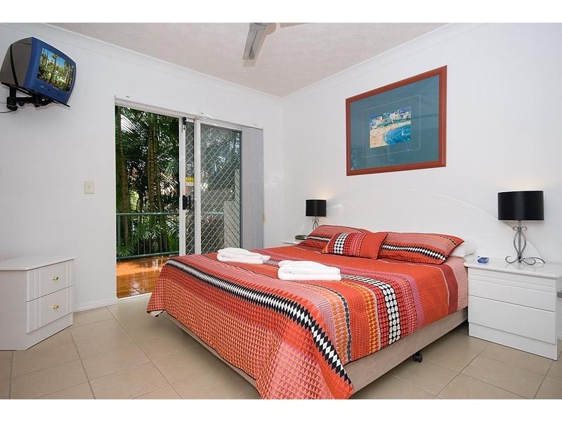 4 ”Grande Florida”, 7 Redondo Avenue, Miami QLD 4220