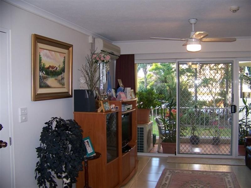 Apartment 43 ‘Markham Court’, 36 Australia Avenue, Broadbeach QLD 4218