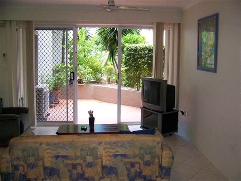 Apartment 30 ‘Markham Court’, 36 Australia Avenue, Broadbeach QLD 4218